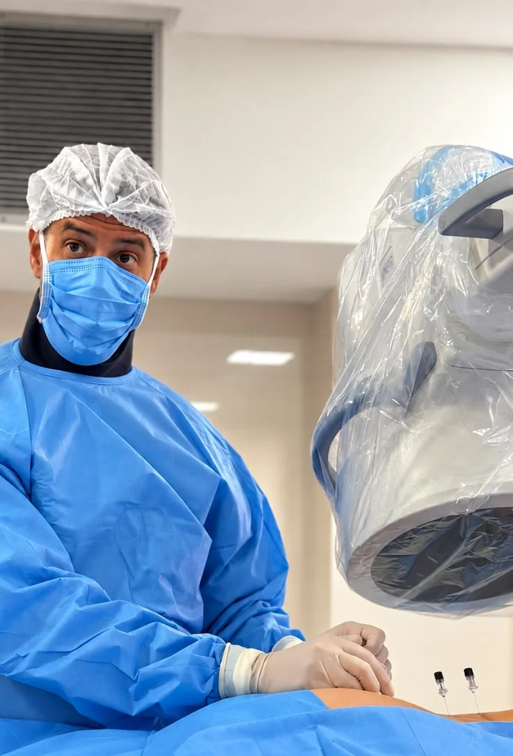 Procedimento ortopédico realizado pelo Dr. Pedro Henrique